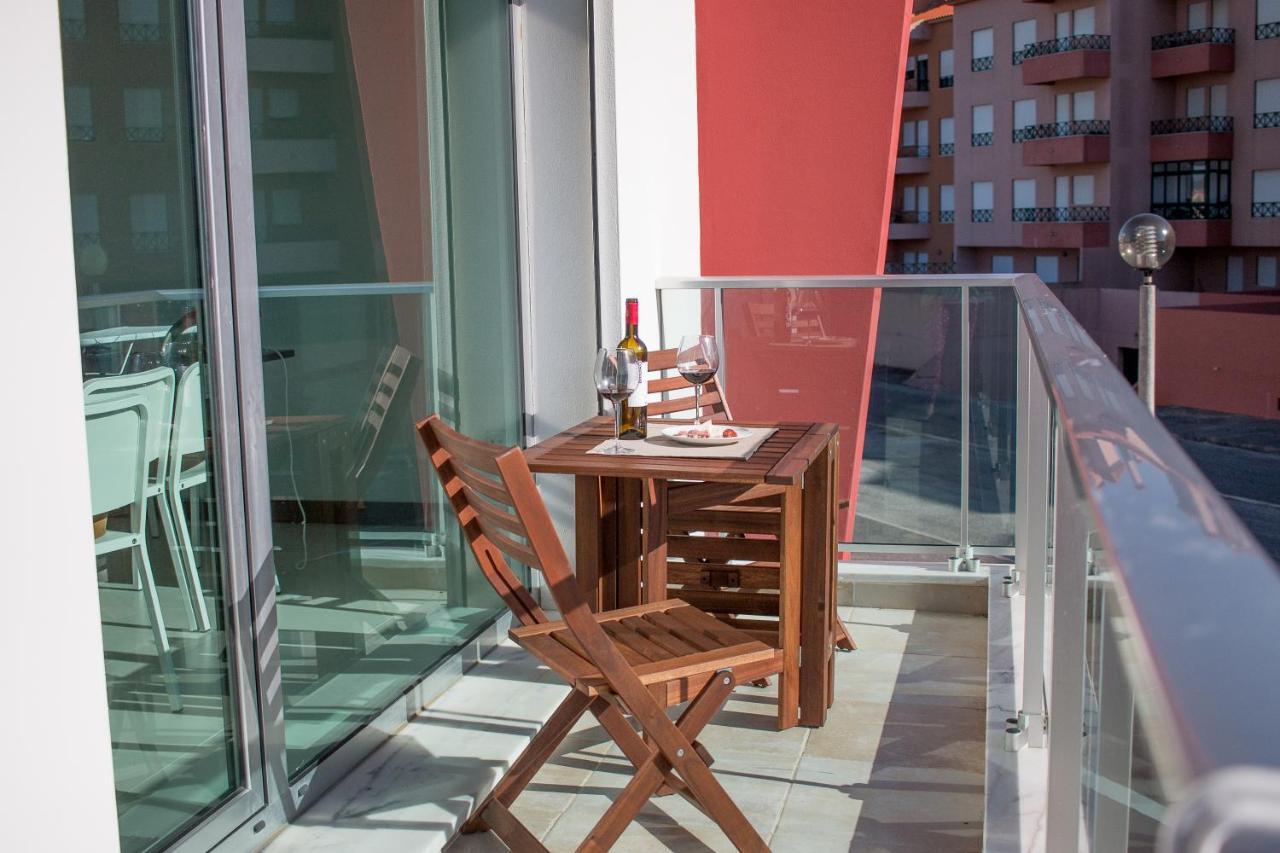 Appartamento Restlesswave Peniche Esterno foto